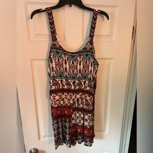 Romper XL in great condition! Very soft and stretchy material.